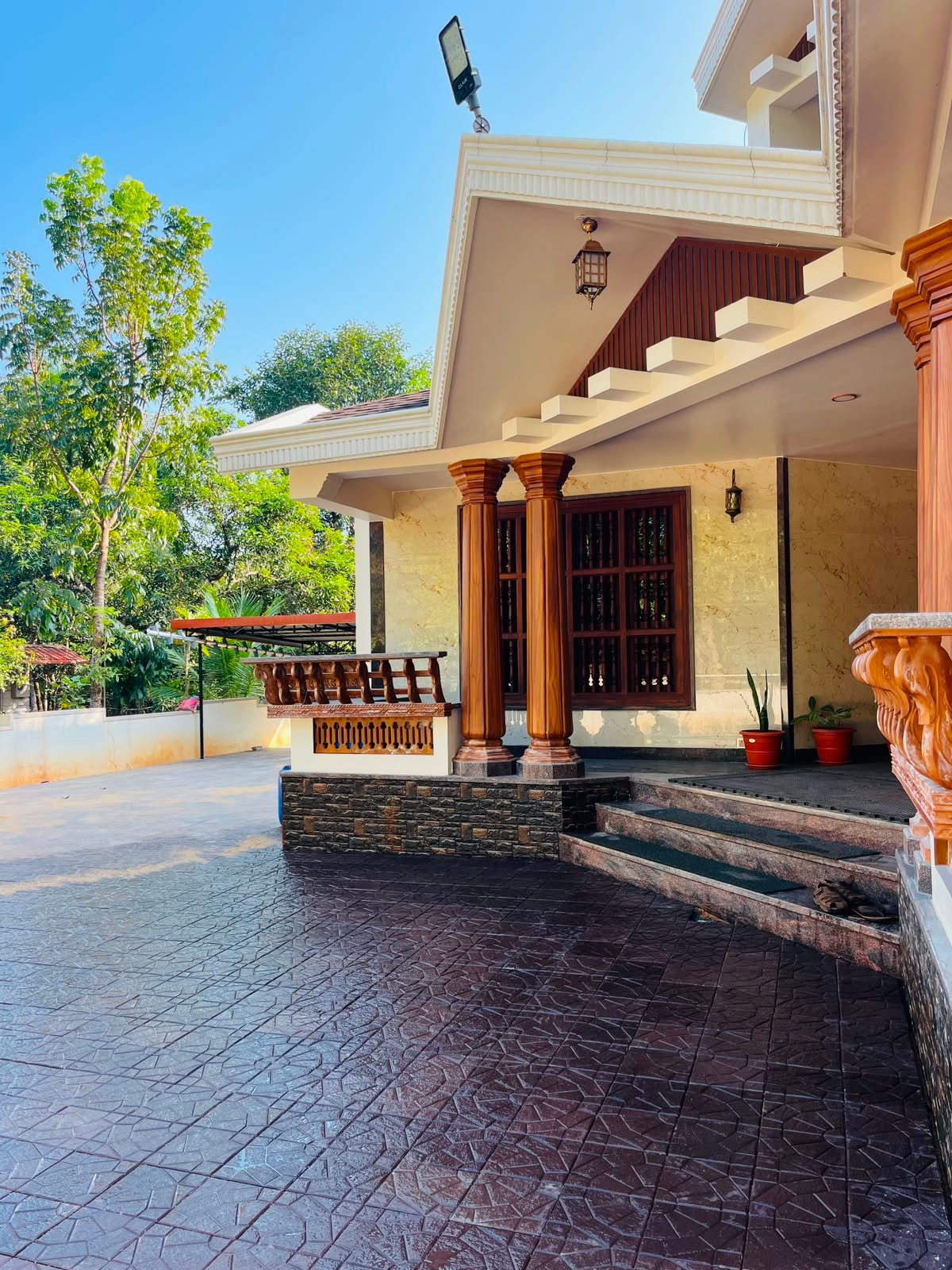 ಶ್ರೀ ಪಾದ  image 1