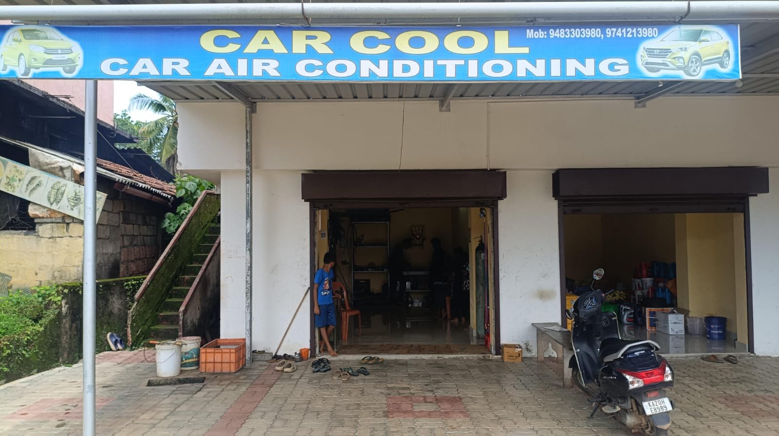 CAR AIR CONDITIONING