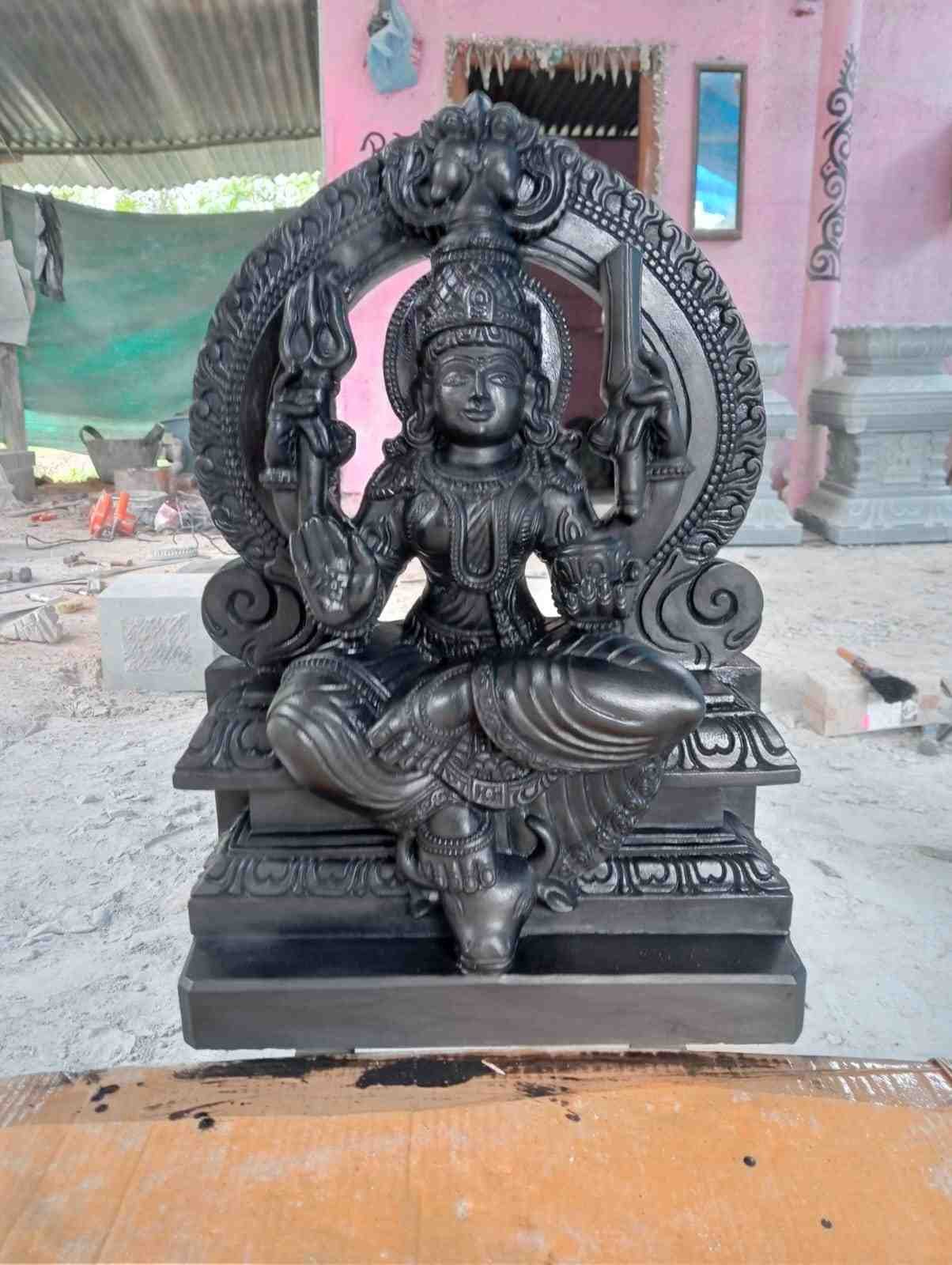 ಶ್ರೀ ದುರ್ಗಾ   ಶಿಲ್ಪ   ಕಲಾಕೇಂದ್ರ image 2