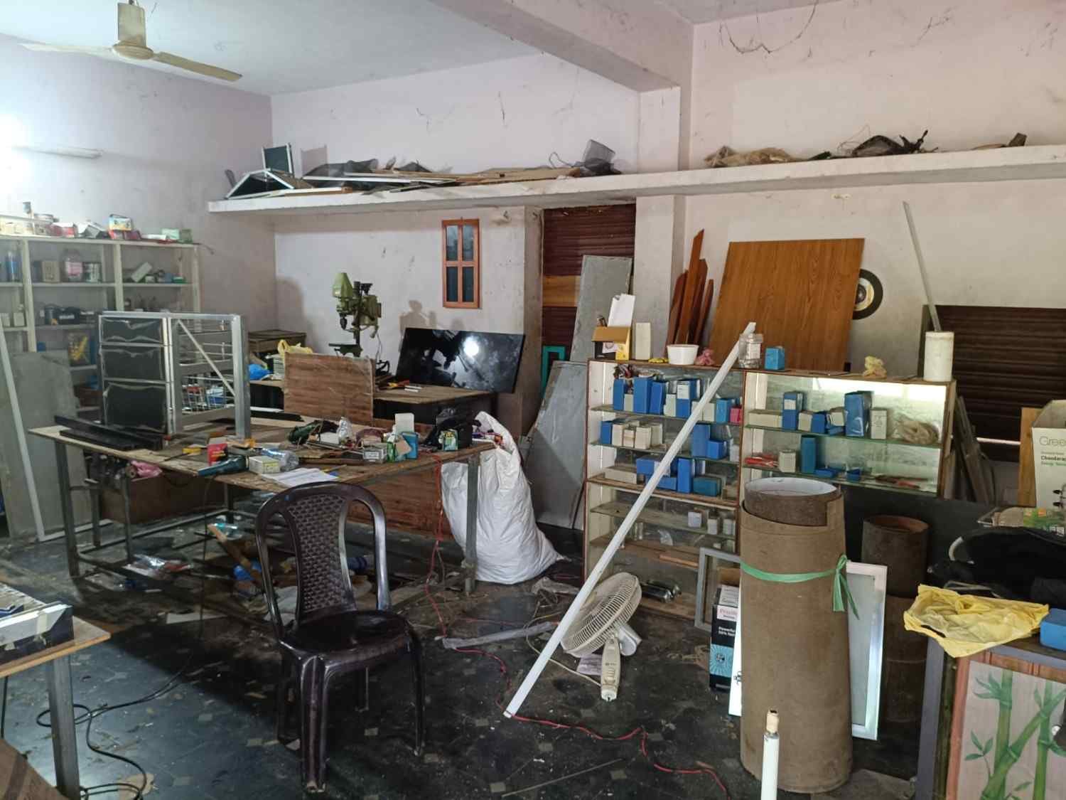 Aluminium   Fabrication   & Glass image 1
