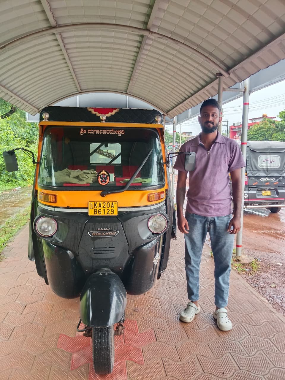 Keerthi Auto